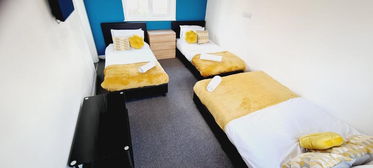 Browning House Bedrooms I Long Or Short Stay I Special Rate Available Derby Exterior photo